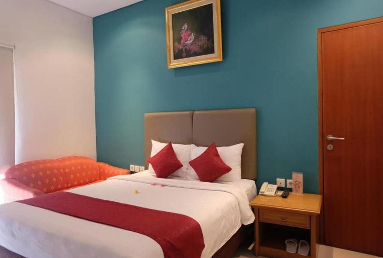Hotel Blue Pacific Jakarta Extérieur photo