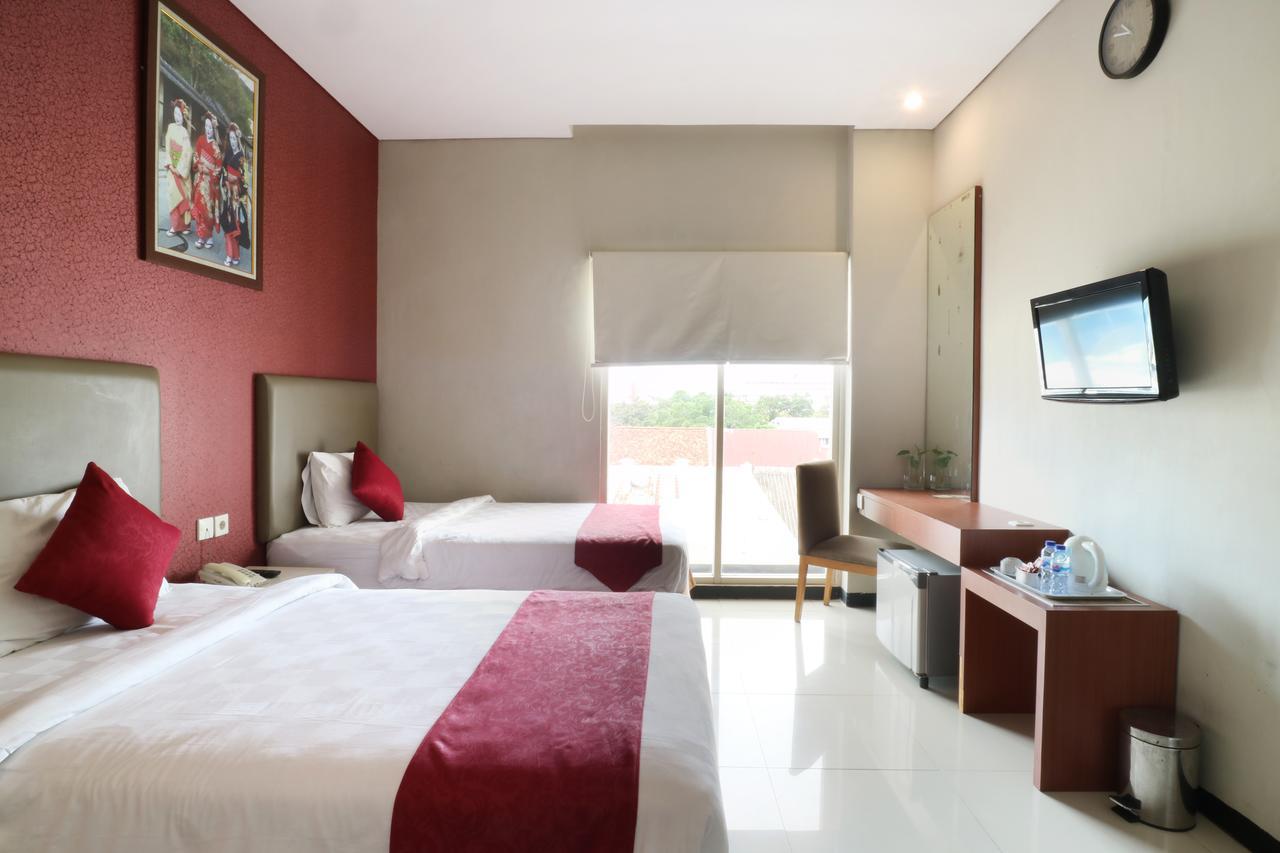 Hotel Blue Pacific Jakarta Extérieur photo